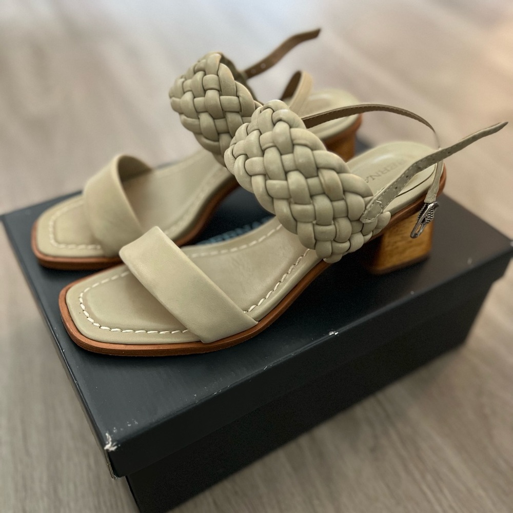 Bernardo Beaufort Heel Sandal - Moss Green